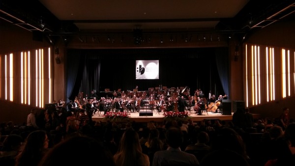 Orquestra Sinfônica de Campinas se prepara para o concerto no palco do Municipal
